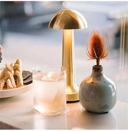 Dekoratif Masa Lambası Dimmerli Şarjlı Lizbon Gold Cafe Restoran Masa Lambası 3 Renk Işık Modu