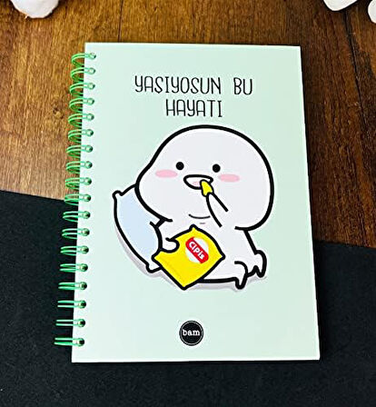 Yaşıyosun Bu Hayatı Tasarımlı Çizgili Spiralli Defter