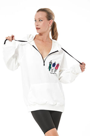 Go Veform Fermuar Detay Baskılı Oversize Kadın Sweatshirt Ekru ZN5022
