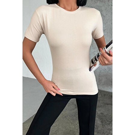 Rahat Ve Şık Kısa Kollu Bisiklet Yaka Likralı Viskon Penye Body Bej