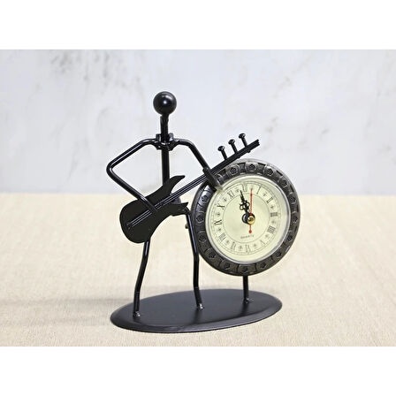 Metal Saatli Gitar Çalan Müzisyen Alk4334