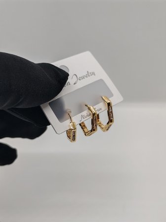 Gold Renk Baget Zirkon Taşlı 3'lü Köşeli Kombin Halka Küpe Seti