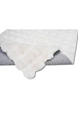 Apex Molecule Krem Peluş Post Halı