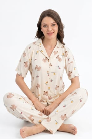 Kadın Düğmeli Kısa Kollu Uzun Alt Pijama Takımı Ayıcık Desenli 7515