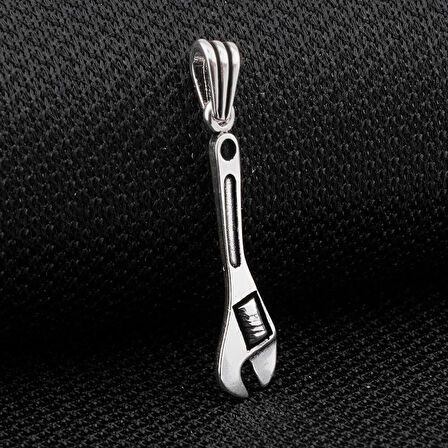 İngiliz Anahtarı 925 Ayar Gümüş Erkek Kolye Ucu