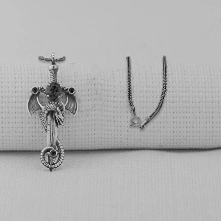 Ejderha Şovalye Tasarımlı 925 Ayar Gümüş Erkek Kolye