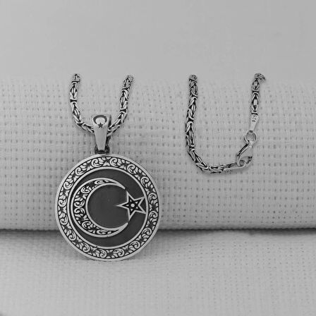 Siyah Gravur İşlemeli  Ay Yıldız 925 Ayar Gümüş Erkek Kolye