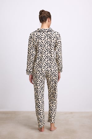 Anıl Kadın Uzun Kollu Gömlek Yaka Leopar Desenli  %100 Pamuk Pijama Takımı 11550