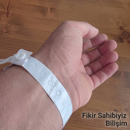 300 Adet Beyaz Renk Hastane Tipi Hasta Kimlik Bilekliği - Kilitli Yetişkin Hasta Tanımlama Bandı Künyesi
