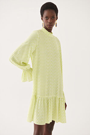 Anels Rahat Kalıp Yarım Dik Yaka Diz Üstü Geometrik Desenli Ekru Misket Limonu Renk Elbise