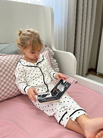 Siyah Kalp Detaylı Pijama Takımı