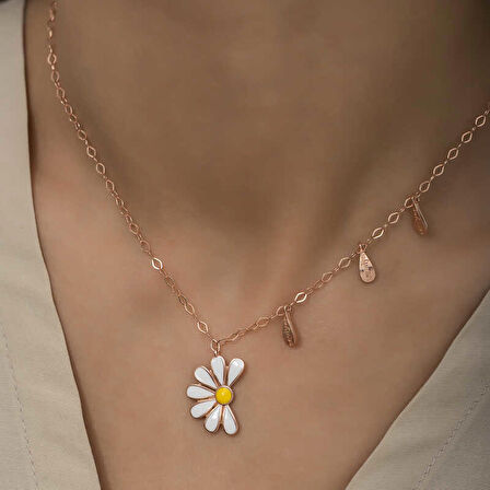 Gümüş Papatya Seviyor Sevmiyor Kadın Kolye