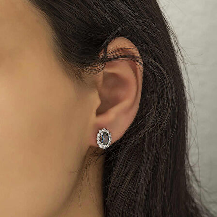 Gümüş Mistik Topaz Çiçek Desenli J Kadın Küpe