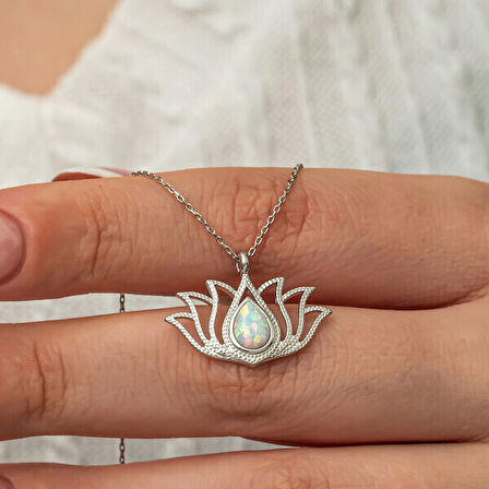 Opal Taşlı Lotus 925 Ayar Gümüş Kadın Kolye