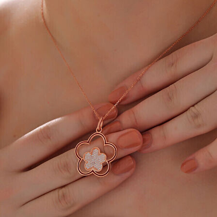 Rose Çiçek Desenli 925 Ayar Gümüş Kadın Kolye