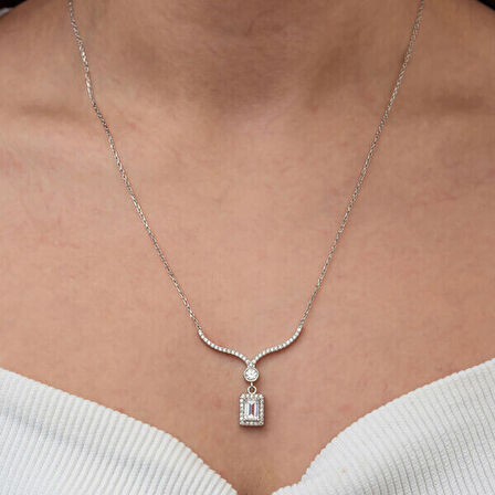 Çiçek Zirkon Taşlı 925 Ayar Gümüş Kadın Kolye