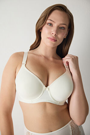 Düz Kumaşlı İnce Süngerli Büyük Beden Sütyen