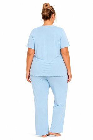 Özkan 1000-18-19 Kadın Bambu Kumaş Önü Patlı Dantelli Kısa Kollu Büyük Beden Pijama Takımı