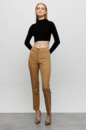 4018 MODAİLGİ ARKA CEP DETAYLI SAR PAÇA PANTOLON