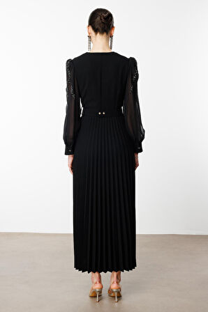 Moda İlgi Kadın Kolları ve Omuzları Taşlı Beli Kemerli Piliseli Uzun Elbise 6645 Siyah