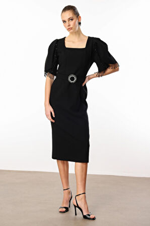 Moda İlgi Kadın Kolları Şerit Boncuk Aksesuarlı Elbise 0001 Siyah