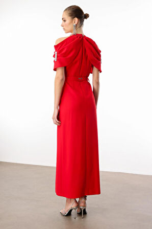 Moda İlgi Kadın Yakası ve Kemeri Aksesuar Detaylı Elbise 0007 Kırmızı