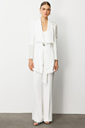 Moda İlgi Kadın Omuz ve Kol Taş İşleme Detaylı Şal Yaka Kuşaklı Ceket 5007 Ekru