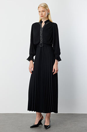 Moda İlgi Kadın Ön Bedeni Taşlı Piliseli Elbise 0060 Siyah