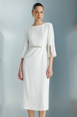 Moda İlgi Kadın Kolları Yırtmaçlı İncili Aksesuarlı Beli Kemerli Elbise 0031 Ekru