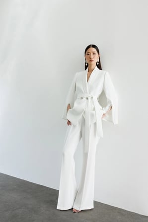 Moda İlgi Kadın Kolları Yırtmaçlı İncili Aksesuar Detaylı Ceket 5031 Ekru