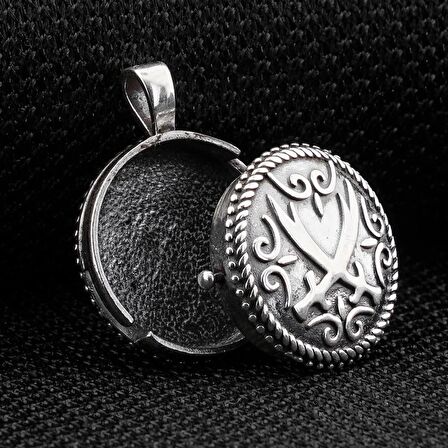 Çift Taraflı Zülfikar Kılıç Tasarımlı Açılabilir 925 Ayar Gümüş Cevşen Kolye
