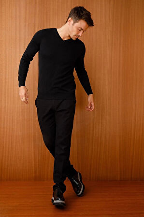 Desen Triko Erkek Basic V Yaka İnce Triko Kazak 02421602 Siyah