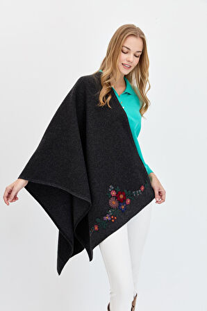 Desen Triko Kadın Çiçek İşlemeli Triko Şal 23154 K.Füme