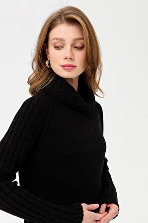 Desen Triko Kadın Degaje Yaka Kolu ve Yakası Saç Örgü Yün Kazak 23202 Siyah