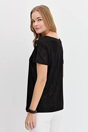Desen Triko Kadın Sıfır Yaka Omuzları Düğmeli T-Shirt KMY24028 Siyah