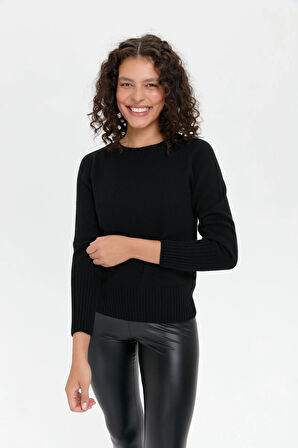 Desen Triko Kadın Sıfır Yaka Dikişsiz Eteği ve Kolu Uzun Lastik Yün Kazak 24210 Siyah