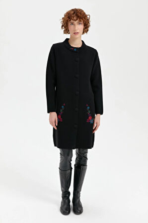 Desen Triko Kadın Dik Yaka Cebi İşlemeli Uzun Yün Kaban 24012 Siyah