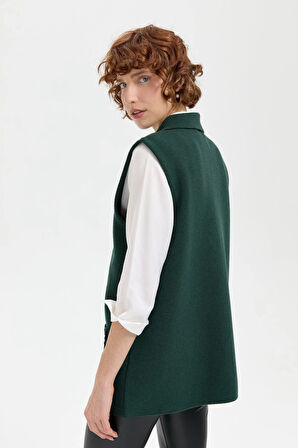 Desen Triko Cebi Gül Tığlamalı Polo Yaka Düğmeli Kısa Kadın Yelek 24014