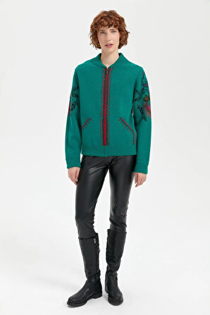 Desen Triko Kadın Hakim Yaka Arkası ve Kolu Çiçek Desenli Yün Ceket 24049 A.Ö. Başı