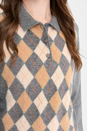 Desen Triko Kadın Polo Yaka Önü Baklavalı Yün Kazak 24037 Füme