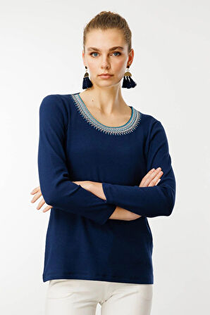 Desen Triko Kadın Sıfır Yaka Yakası Nakış İşlemeli Pamuklu Bluz 25759 Lacivert