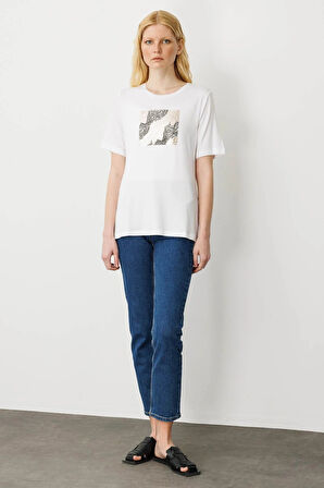 Desen Triko Kadın Sıfır Yaka Önü Taş Baskılı Penye T-Shirt 25834 Ekru