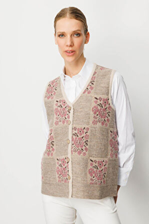 Desen Triko Kadın Pıtırcık Çiçekli Patchwork Keçe Yün Yelek 24084 Bej G.Kurusu