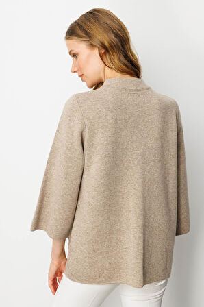 Desen Triko Kadın Dik Yaka Çiçek Desenli Kısa Yün Ceket 25015 K. Bej