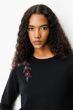 Desen Triko Kadın Sıfır Yaka Omzu İşlemeli Yün Kazak 25204 Siyah