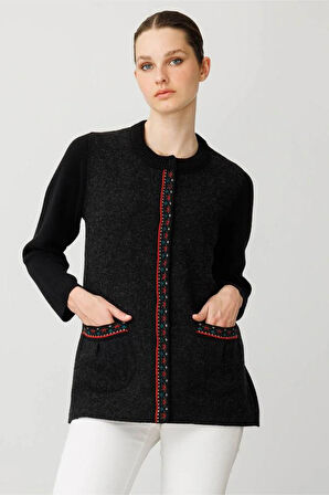 25018 DESEN TRİKO BANTLARI JAKARLI ÖNÜ KEÇE SIFIR YAKA ÇITÇITLI KISA CEKET