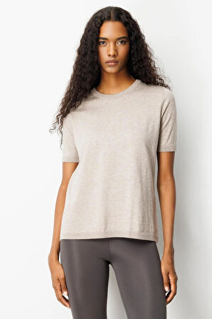 Desen Triko Kadın Sıfır Yaka Kısa Kollu Düz Bluz 25392 Vizon