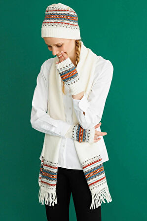 Desen Triko Kadın Kenarları Jakarlı Püsküllü Yün Kaşkol 25075 Kemik