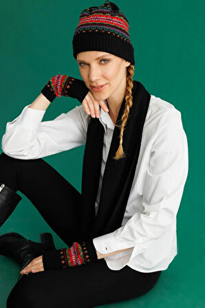 Desen Triko Kadın Kenarları Jakarlı Püsküllü Yün Kaşkol 25075 Siyah