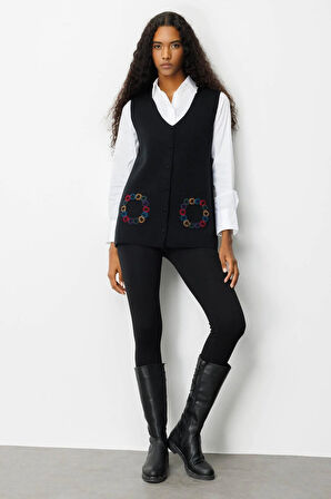 Desen Triko Kadın V Yaka Cebi Tığlamalı Yün Yelek 25020 Siyah